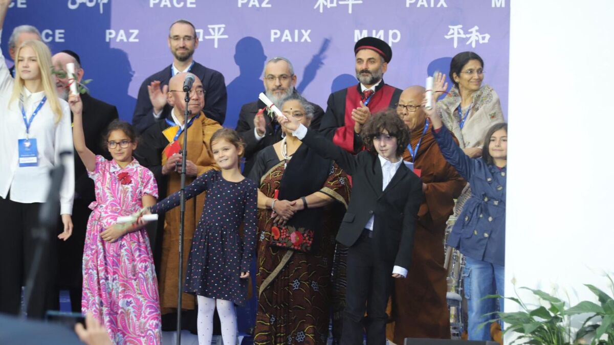 Cerimonia finale dell'Incontro Internazionale “Imaginer la Paix”